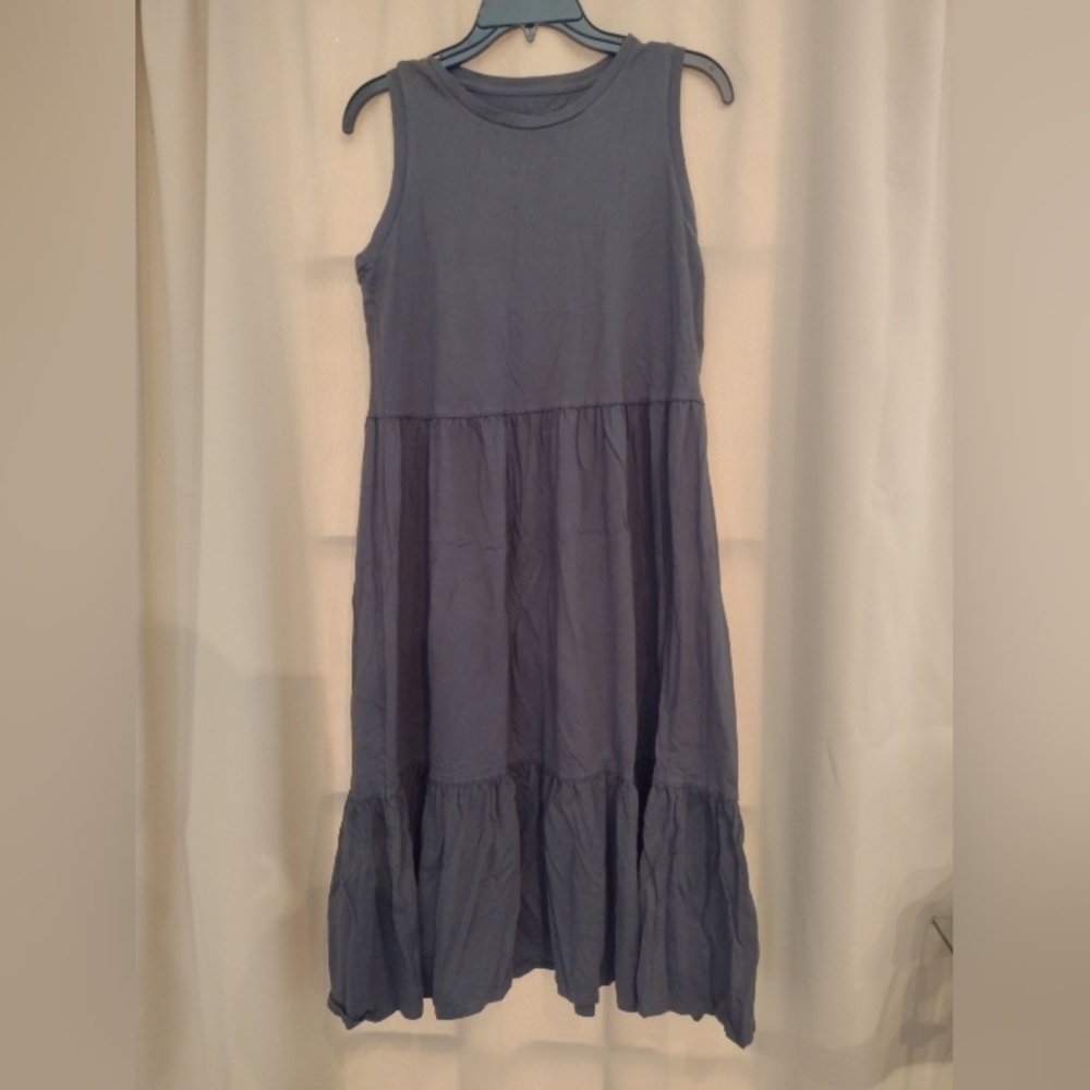 Universal Thread Grey Sleeveless Ruffled Midi Dress